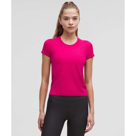 Swiftly Tech Short-Sleeve Shirt 2.0 Race Length - Passionate - Picture 1 of 5